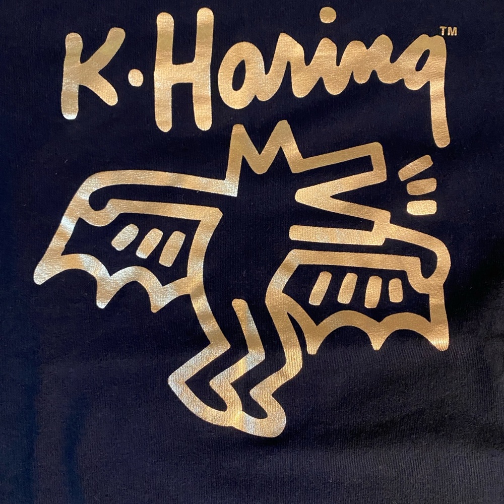 Keith Haring Barking Dog MOMA Edition T Shirt - Picture 3 of 6